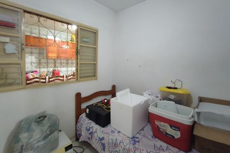 Casa à venda com 144m², 3 quartos e 3 vagas Casa à venda com 144m², 3 quartos e 3 vagasQuarto 2