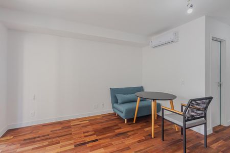Studio para alugar com 24m², 1 quarto e sem vagaSala/Quarto