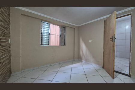 Casa para alugar com 55m², 1 quarto e sem vaga Casa para alugar com 55m², 1 quarto e sem vagaSala