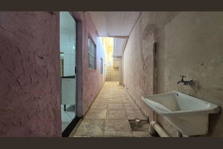 Casa para alugar com 55m², 1 quarto e sem vagaÁrea de Serviço