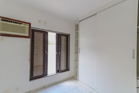 Casa à venda com 160m², 3 quartos e 1 vagaQuarto 1