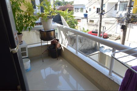 Apartamento à venda com 62m², 2 quartos e 1 vaga Apartamento à venda com 62m², 2 quartos e 1 vagaVaranda