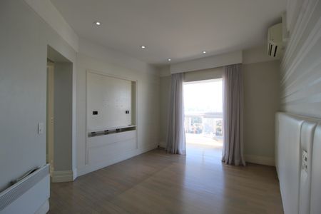 Apartamento à venda com 234m², 3 quartos e 4 vagasQuarto 2 - Suíte