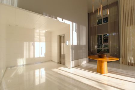 Apartamento à venda com 234m², 3 quartos e 4 vagasHall Social