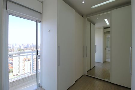 Apartamento à venda com 234m², 3 quartos e 4 vagasCloset da Suíte 2