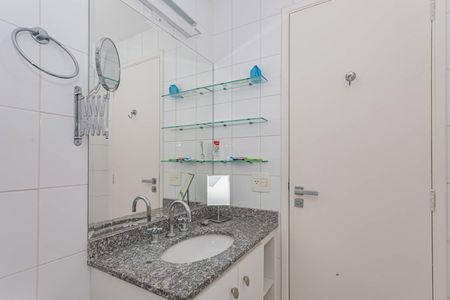 Apartamento à venda com 93m², 3 quartos e 2 vagasBanheiro 2