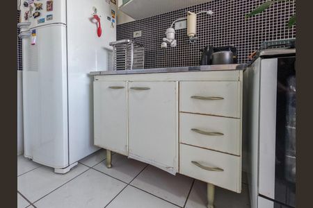 Apartamento à venda com 54m², 2 quartos e sem vagaCozinha