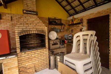 Casa de condomínio à venda com 240m², 3 quartos e 3 vagas Casa de condomínio à venda com 240m², 3 quartos e 3 vagasÁrea comum