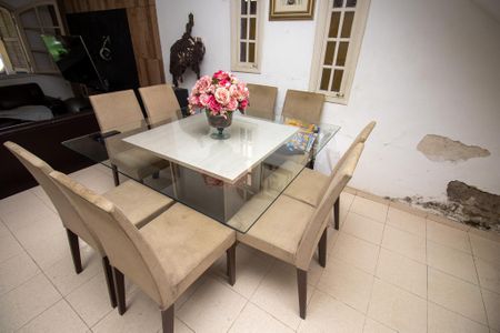 Casa de condomínio à venda com 240m², 3 quartos e 3 vagas Casa de condomínio à venda com 240m², 3 quartos e 3 vagasSala de Jantar