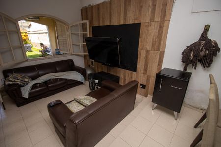 Casa de condomínio à venda com 240m², 3 quartos e 3 vagas Casa de condomínio à venda com 240m², 3 quartos e 3 vagasSala