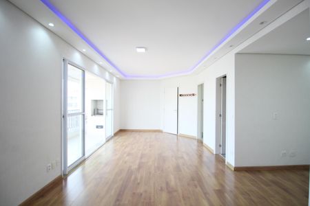 Apartamento para alugar com 86m², 2 quartos e 2 vagasSala