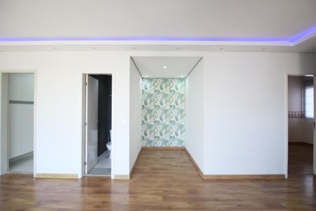 Apartamento para alugar com 86m², 2 quartos e 2 vagasSala