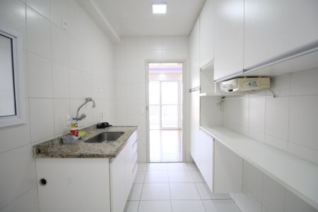 Apartamento para alugar com 86m², 2 quartos e 2 vagasCozinha