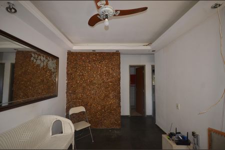 Apartamento para alugar com 40m², 2 quartos e 1 vagaSala