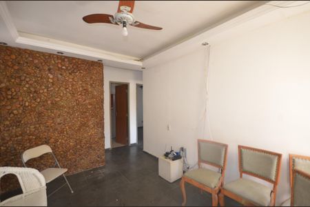 Apartamento para alugar com 40m², 2 quartos e 1 vagaSala