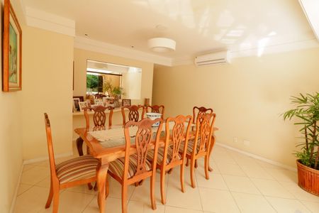 Apartamento à venda com 322m², 4 quartos e 2 vagasSala