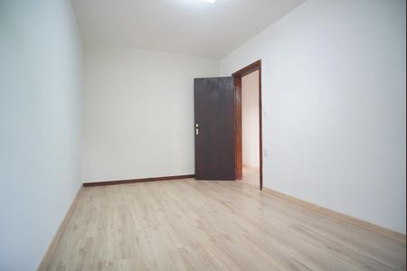 Casa à venda com 398m², 4 quartos e 6 vagasQuarto 2