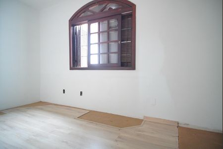 Casa à venda com 398m², 4 quartos e 6 vagasQuarto 3