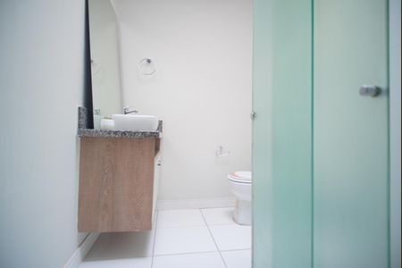 Casa à venda com 398m², 4 quartos e 6 vagasBanheiro Corredor