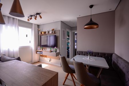 Apartamento para alugar com 38m², 2 quartos e sem vaga Apartamento para alugar com 38m², 2 quartos e sem vagaSala
