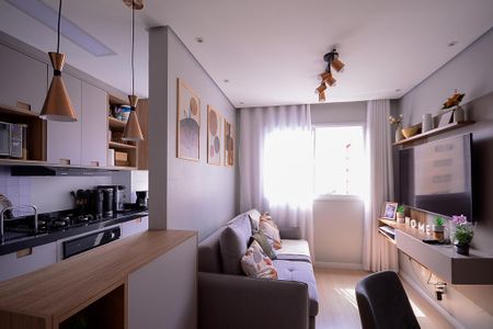Apartamento para alugar com 38m², 2 quartos e sem vaga Apartamento para alugar com 38m², 2 quartos e sem vagaSala