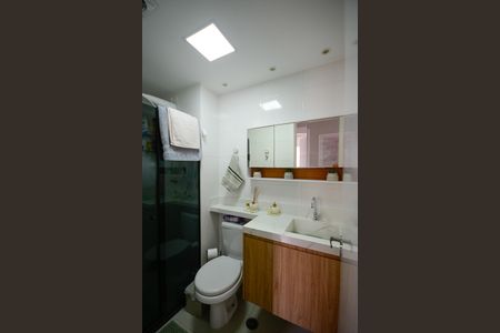 Apartamento para alugar com 38m², 2 quartos e sem vaga Apartamento para alugar com 38m², 2 quartos e sem vagaBanheiro