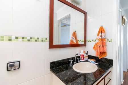 Apartamento à venda com 106m², 3 quartos e 1 vagaBanheiro Social