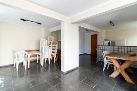 Apartamento à venda com 106m², 3 quartos e 1 vagaÁrea comum - Salão de festas