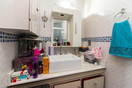 Apartamento à venda com 106m², 3 quartos e 1 vagaBanheiro da Suíte