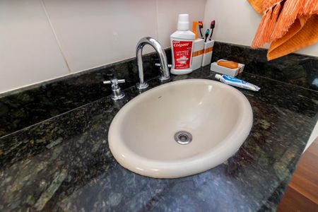 Apartamento à venda com 106m², 3 quartos e 1 vagaBanheiro Social