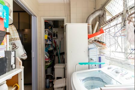 Apartamento à venda com 106m², 3 quartos e 1 vagaÁrea de Serviço