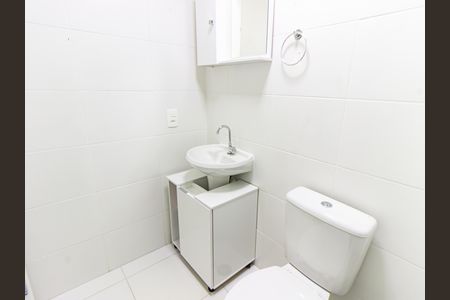 Banheiro de apartamento para alugar com 1 quarto, 22m² em Alto da Mooca, São Paulo