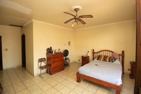 Casa para alugar com 510m², 5 quartos e 6 vagasSuíte 1