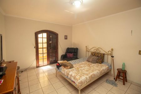 Casa para alugar com 510m², 5 quartos e 6 vagasSuíte 3