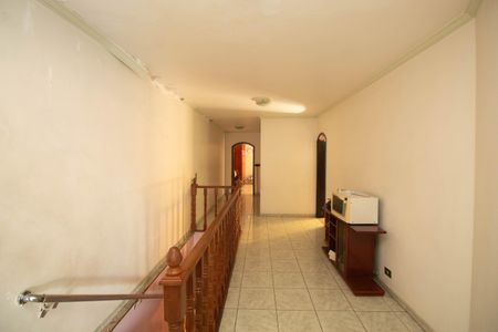 Casa para alugar com 510m², 5 quartos e 6 vagasCorredor