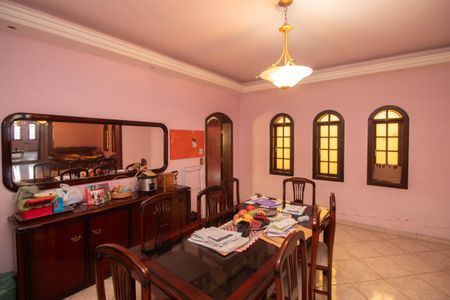 Casa para alugar com 510m², 5 quartos e 6 vagasSala de Jantar