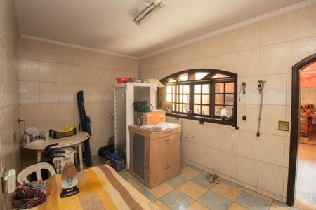 Casa para alugar com 510m², 5 quartos e 6 vagasCozinha 