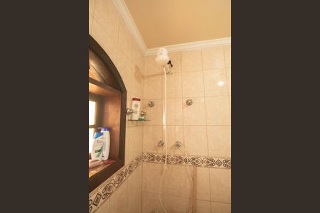 Casa para alugar com 510m², 5 quartos e 6 vagasBanheiro da Suíte 3