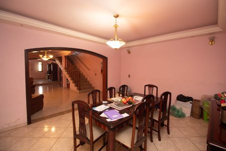 Casa para alugar com 510m², 5 quartos e 6 vagasSala de Jantar