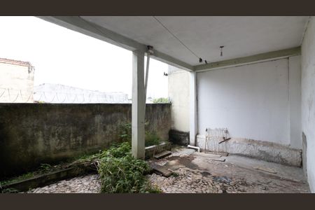 Casa à venda com 227m², 3 quartos e 2 vagasQuintal