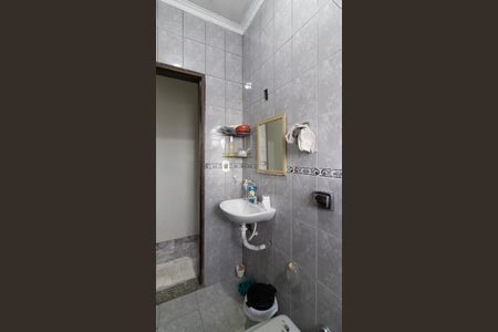 Casa à venda com 227m², 3 quartos e 2 vagasBanheiro