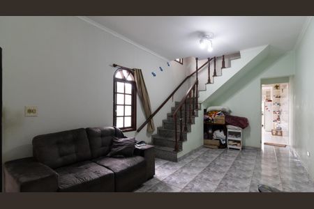 Casa à venda com 227m², 3 quartos e 2 vagasSala