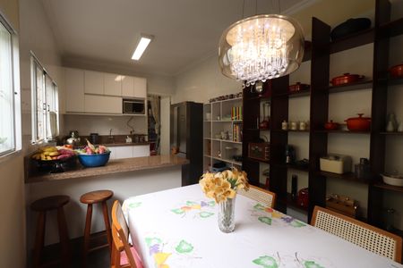 Casa à venda com 235m², 3 quartos e 2 vagasSala de Jantar