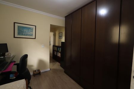 Casa à venda com 235m², 3 quartos e 2 vagasSala 2