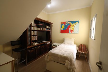 Casa à venda com 235m², 3 quartos e 2 vagasQuarto 1