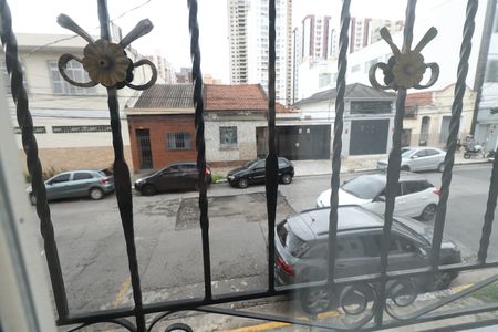 Casa à venda com 235m², 3 quartos e 2 vagasSala de TV