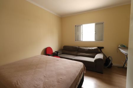 Casa à venda com 235m², 3 quartos e 2 vagasQuarto 3