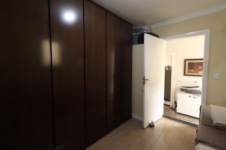 Casa à venda com 235m², 3 quartos e 2 vagasSala 2