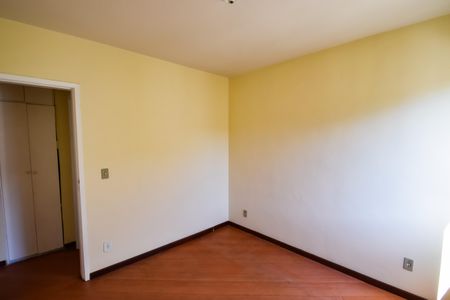 Apartamento à venda com 60m², 2 quartos e 1 vagaQuarto 2