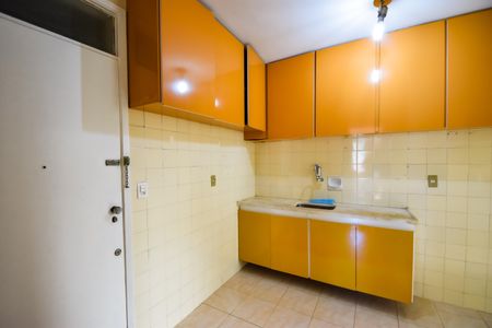 Apartamento à venda com 60m², 2 quartos e 1 vagaCozinha